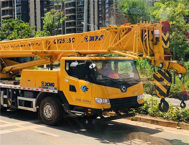 辛集市大件设备吊装租赁吊车